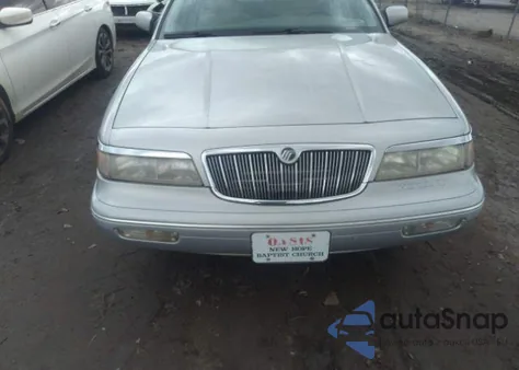 1997 Mercury Grand Marquis Gs z USA, uszkodzony, nr VIN 2MELM74W1VX658734